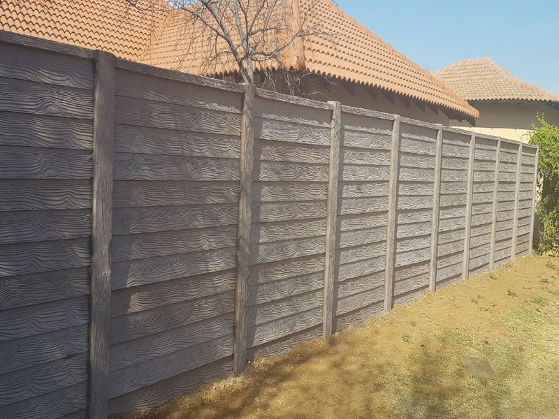 WoodCrete boundary wall